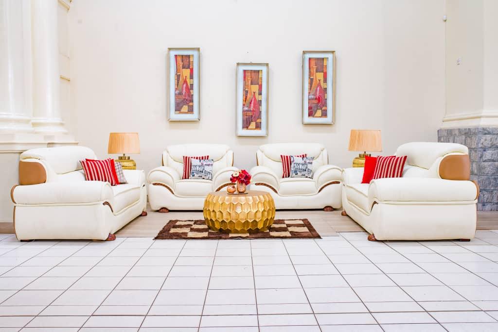 Prestine Leather Lounge Suite